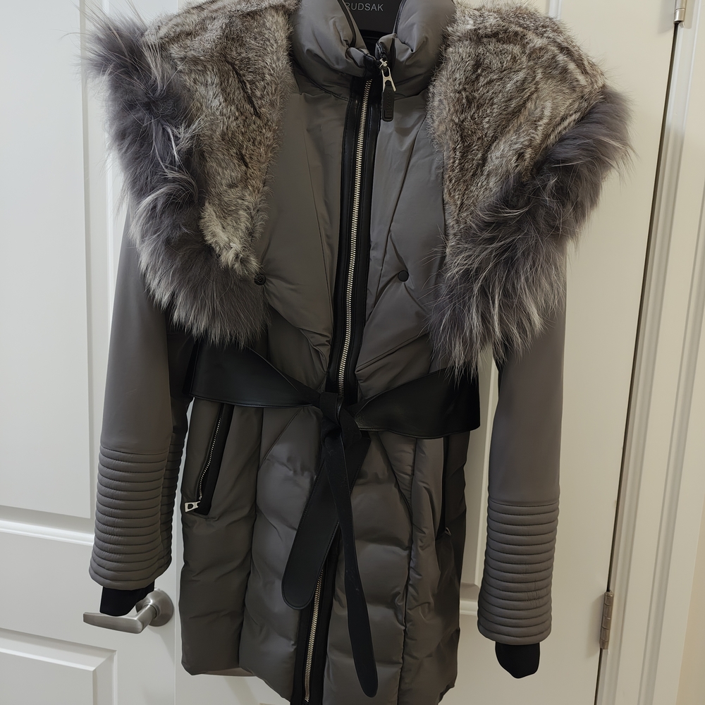 Rudsak Women's Gray Fur-Trimmed Jacket - Picture 4 of 9